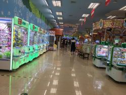 -莫莉幻想儿童乐园(三河燕郊永旺店)