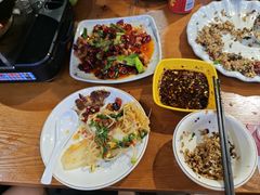 -干老庆贵州留一手烤鱼·地摊火锅(财经大学店)