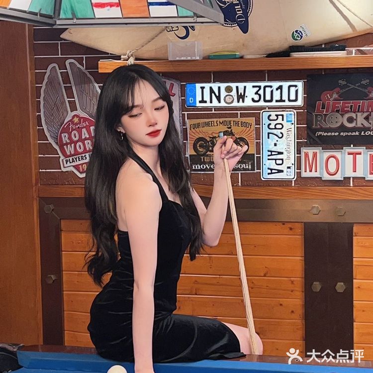 三亚探店｜宝藏美式餐吧🔥魂穿破产姐妹💸