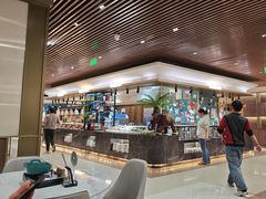 -金马门国际美食百汇(珞喻路店)