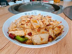 麻辣豆腐-北京龙庆四季香农家饭庄·灶台鱼·碳烤虹鳟鱼(龙庆峡店)