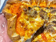 路易安娜风味牛肉酱披萨（鎏金咸蛋黄卷边）-必胜客(栖乐荟店)