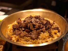 酸菜炒羊肉-丝路金桃·新疆菜(徐汇店)