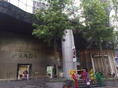 -爱雍·乌节