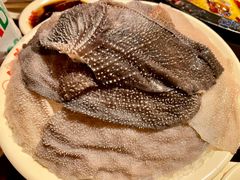 屠场精品毛肚-锅首鲜品火锅(鸳鸯店)