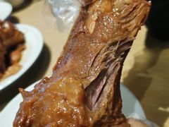-关东小磨东北菜(上海长风大悦城店)