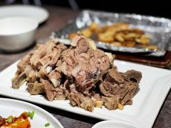 手抓羊肉-贯贯吉·清真餐厅(浙江中路店)