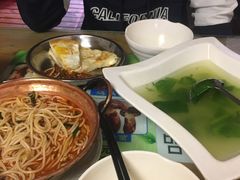 -88号小吃店·经典云南菜·地道纳西美食