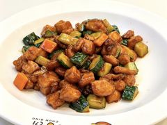 -合合春饼·酱骨·东北菜(潘家园店)