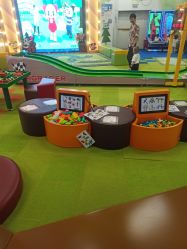 -莫莉幻想儿童乐园(武汉金银潭永旺店)