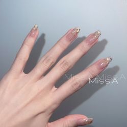 -Miss·A日式美甲美睫