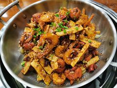 鸡翅虾锅-渝尚香辣虾干锅鸭头