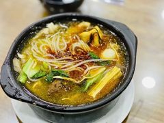 牛肉丸子米线-清真·穆萨砂锅(大皮院店)