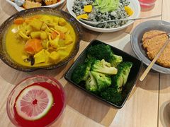 野生干巴菌炒饭-轻蔬不用等·素食(江苏路店)
