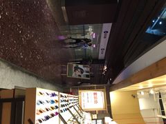 iphone_upload_pic-JINS(上海环球金融中心店)