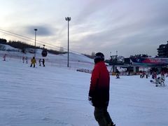 -中旅松花湖滑雪场
