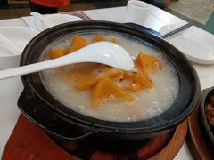 -阿瓦山寨·湘菜现炒·剁椒鱼头王(咸阳总店)