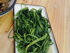 -琼大师东方烤乳猪(亚特兰蒂斯店)