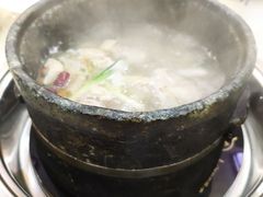 墨脱石锅椰子鸡-墨脱石锅椰子鸡•糟粕醋•东山羊(大东海店)