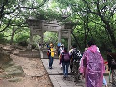 -灵岩山风景区