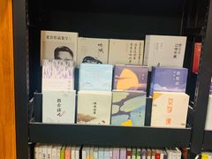 -西西弗书店&矢量咖啡(凯德晶萃广场店)