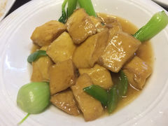 闫府私房菜(恒隆广场店)-闫府私房菜·百年鲁菜(恒隆店)