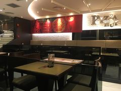 大堂-必胜客(WOW中心城店)