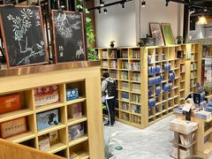 -新华书店(印象城店)
