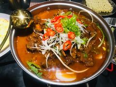辛牛骨火锅-KCOOKING概念韩餐(世茂52+店)