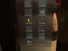 -上海龙之梦万丽酒店