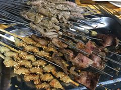 -张记老友聚张小串烧烤夜市