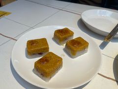 -阿瓦山寨·湘菜现炒·剁椒鱼头王(咸阳总店)
