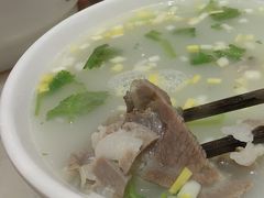 招牌羊肉汤-七百岁羊肉馆(环球港店)