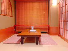 包房-本家 柴藤