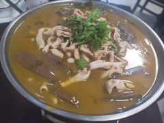 -余杨鸭鸭餐厅