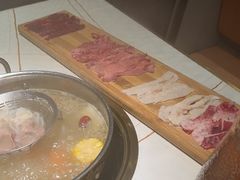 -牛人日志·鲜牛肉骨汤火锅(万科里瑧店)