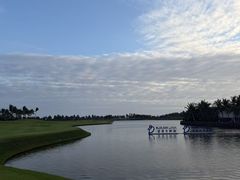 -海南鉴湖蓝湾高尔夫球会