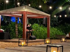 -三亚艾迪逊酒店·海滩烧烤 BARBACOA·现场乐队·浪漫晚餐·烧烤海鲜