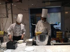 -胡记饭店(保工街店)