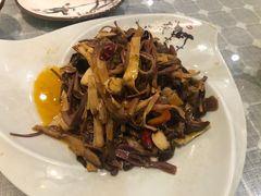 -小厨子私房菜·云南美食店