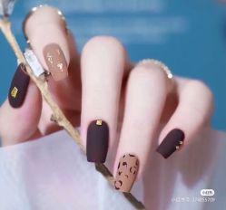 -妙睫屋日式美甲美睫