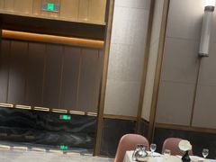 -凤凰园烤鸭店·唐山菜·传承花椒肉(老唐丰路店)