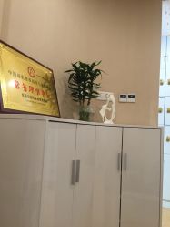 -紫琪尔国际丰胸美胸机构