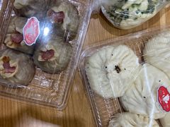 -白玉兰食品(中山公园龙之梦店)