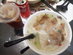 -凯峰鱼汤米线(金利達店)
