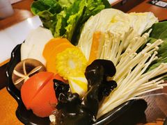 -呷哺呷哺(星光天地店)