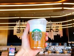 百香果桃桃茶云乌龙-星巴克臻选(上海虹桥新天地三店)
