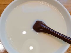 -三好食堂(煎饺·馄饨·肉饼米线·盛世广场店)