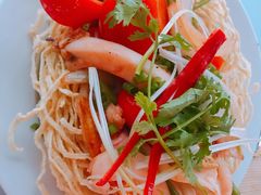 -Lanterns Vietnamese Restaurant