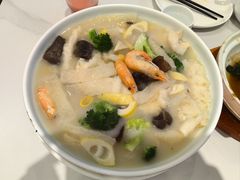 -老季市·三代非遗传承·地标美食老汁鸡(工农路店)